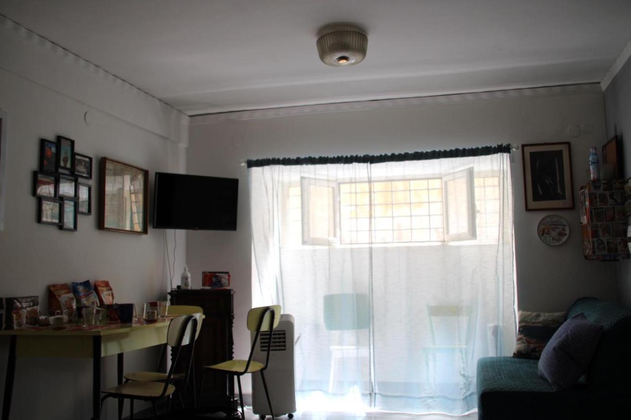 San Gregorio Suite&Breakfast Наполи Екстериор снимка