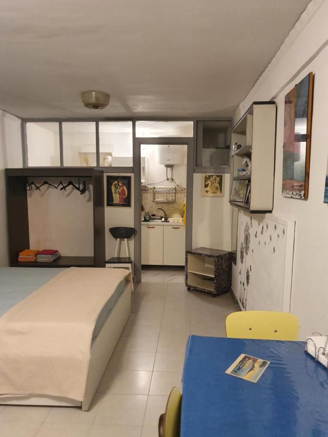 San Gregorio Suite&Breakfast Наполи Екстериор снимка