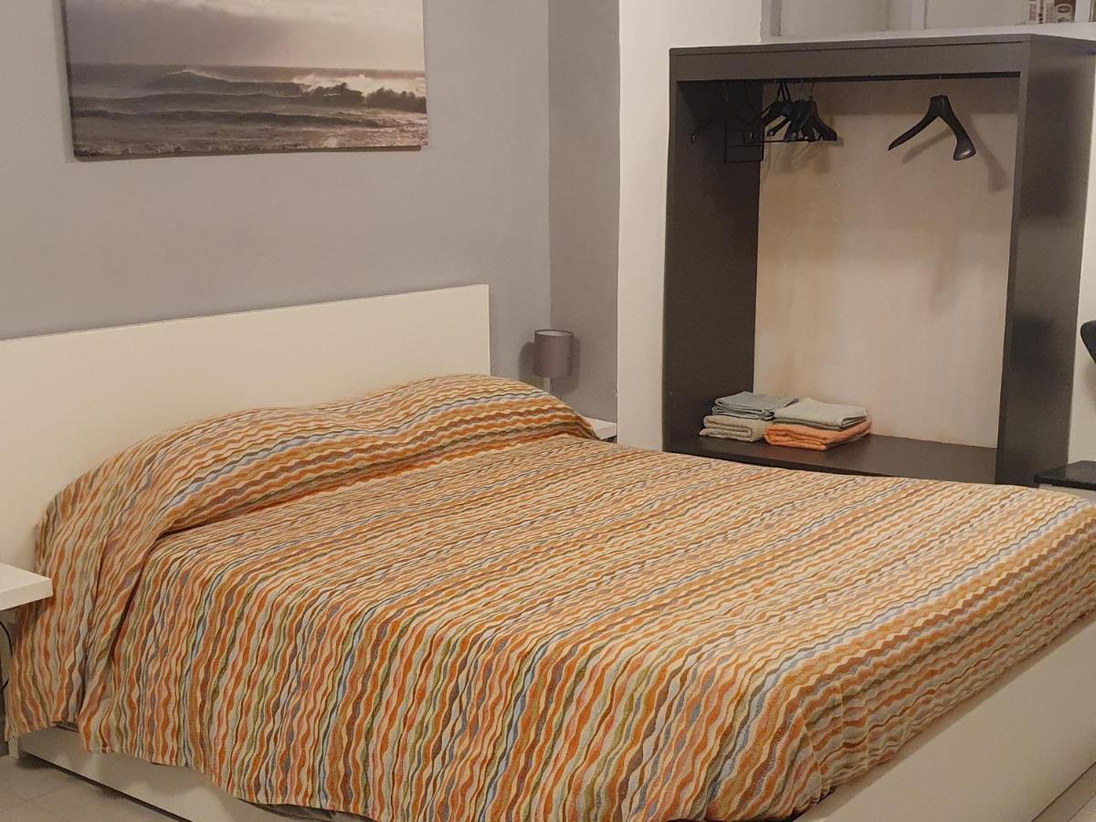 San Gregorio Suite&Breakfast Наполи Екстериор снимка