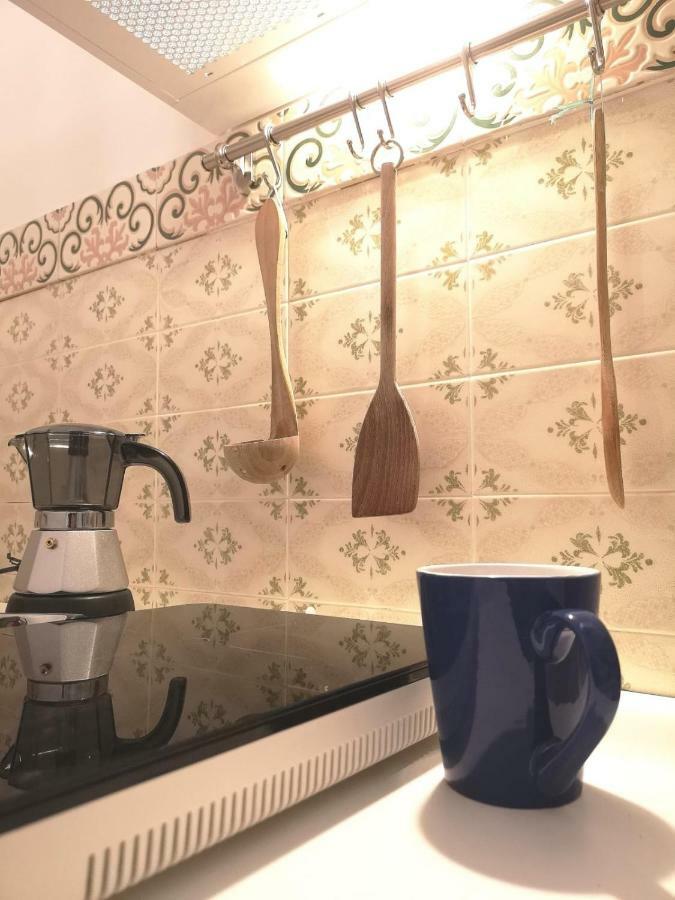 San Gregorio Suite&Breakfast Наполи Екстериор снимка
