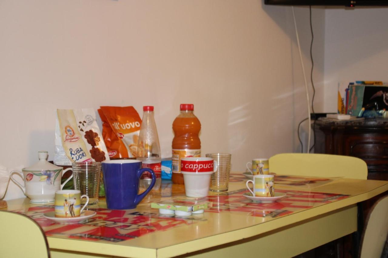 San Gregorio Suite&Breakfast Наполи Екстериор снимка